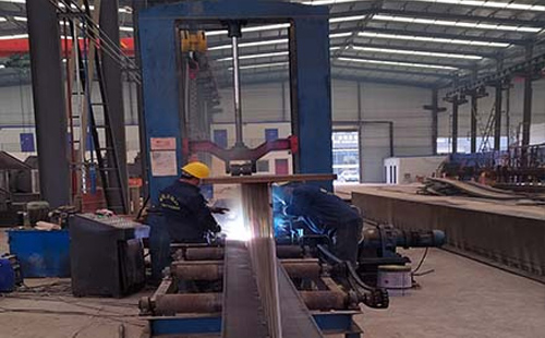 甘肃金塔金塔钢结构厂房建造前的准备工作 甘肃金塔金塔钢结构厂房建造前的准备工作